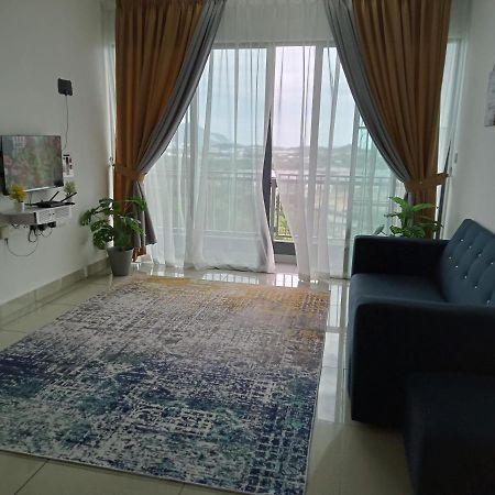 Fz Almyra Homestay Kajang Εξωτερικό φωτογραφία