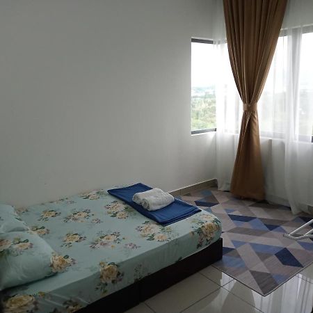 Fz Almyra Homestay Kajang Εξωτερικό φωτογραφία