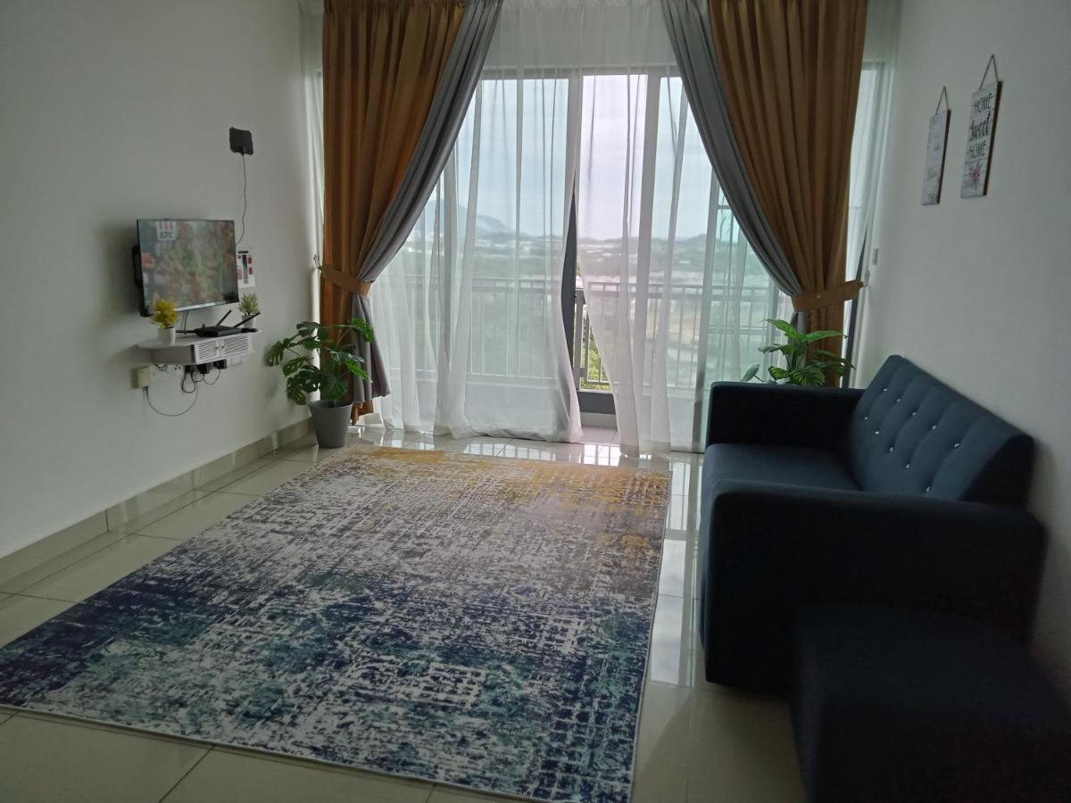 Fz Almyra Homestay Kajang Εξωτερικό φωτογραφία